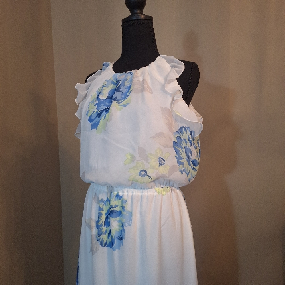 Old Navy White Dress with Blue and Green Floral Pattern Ruffles Mesh Maxi M - Picture 9 of 16